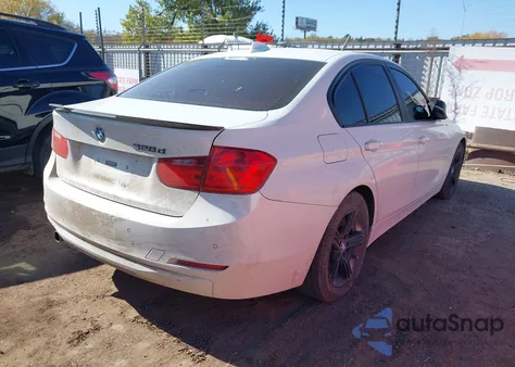 2015 BMW 328D из США, поврежденный, VIN WBA3D3C57FK157853